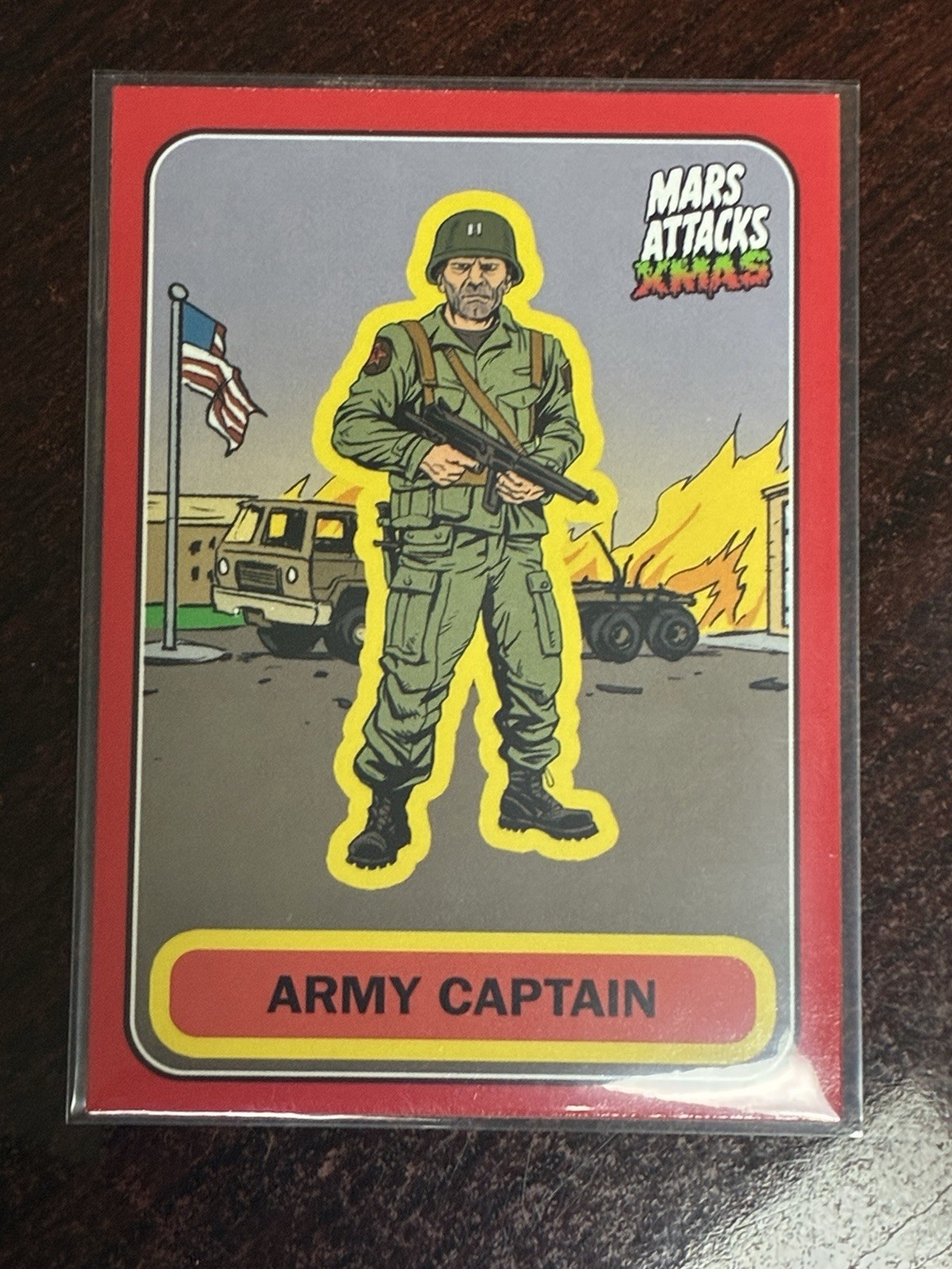 2026 Topps Mars Attacks Natale Capitano Esercito #A-55 Rosso Natale Parallelo