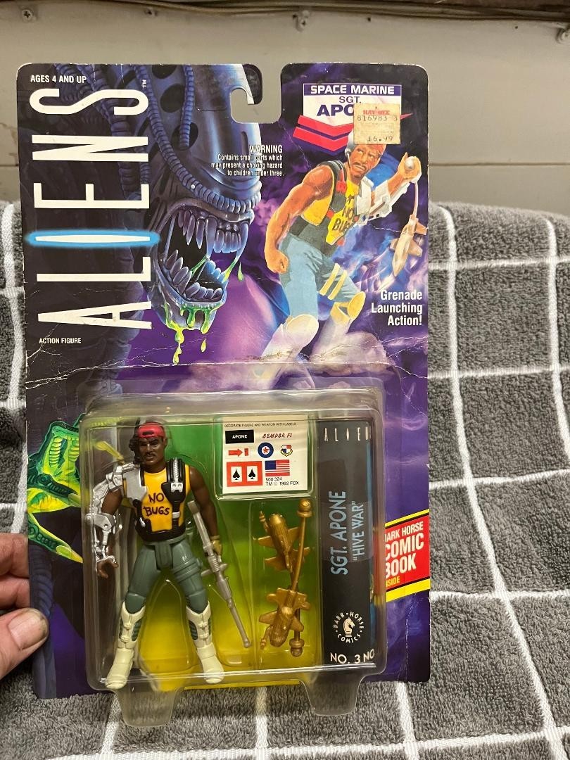 Kenner Aliens Space Marine SGT. Modellino Apone 5" nuovo sigillato, vintage 1992