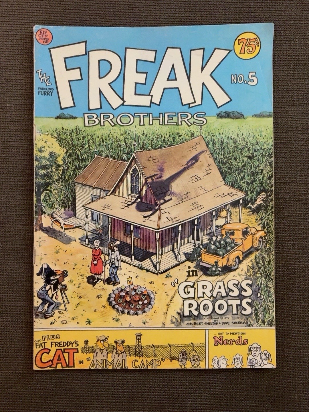 Fabulous Furry Freak Brothers #5 Grass Roots 75c Strap Off Press Underground Comix