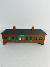 Stazione ferroviaria Tomy Thomas & Friends Trackmaster Ffarquhar 2002 NO PIATTAFORMA