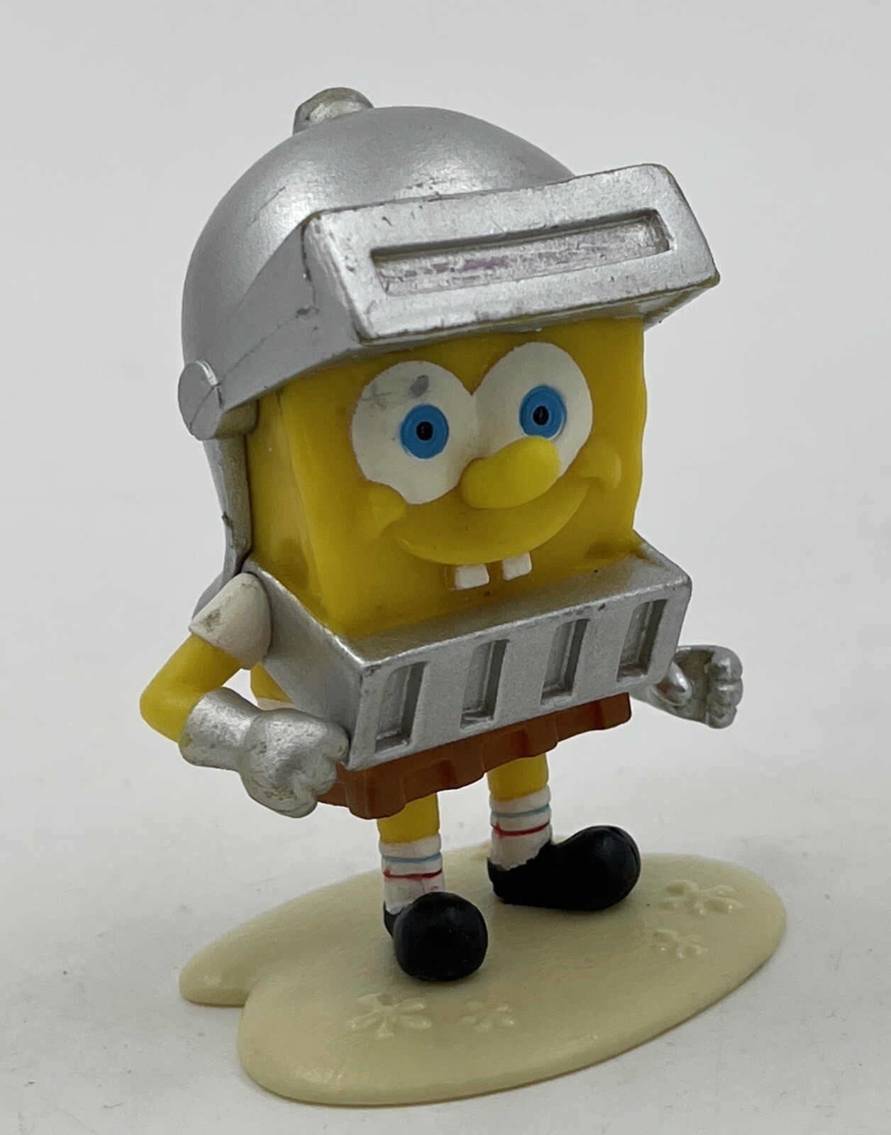 Spongebob Squarepants 3" PVC Figura Cake Topper Vestito da Cavaliere con Elmetto
