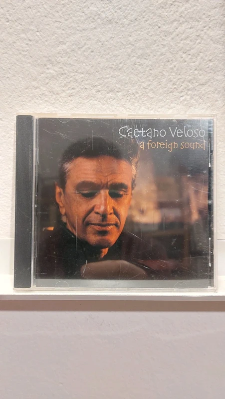 Caetano Veloso - A foreign sound CD