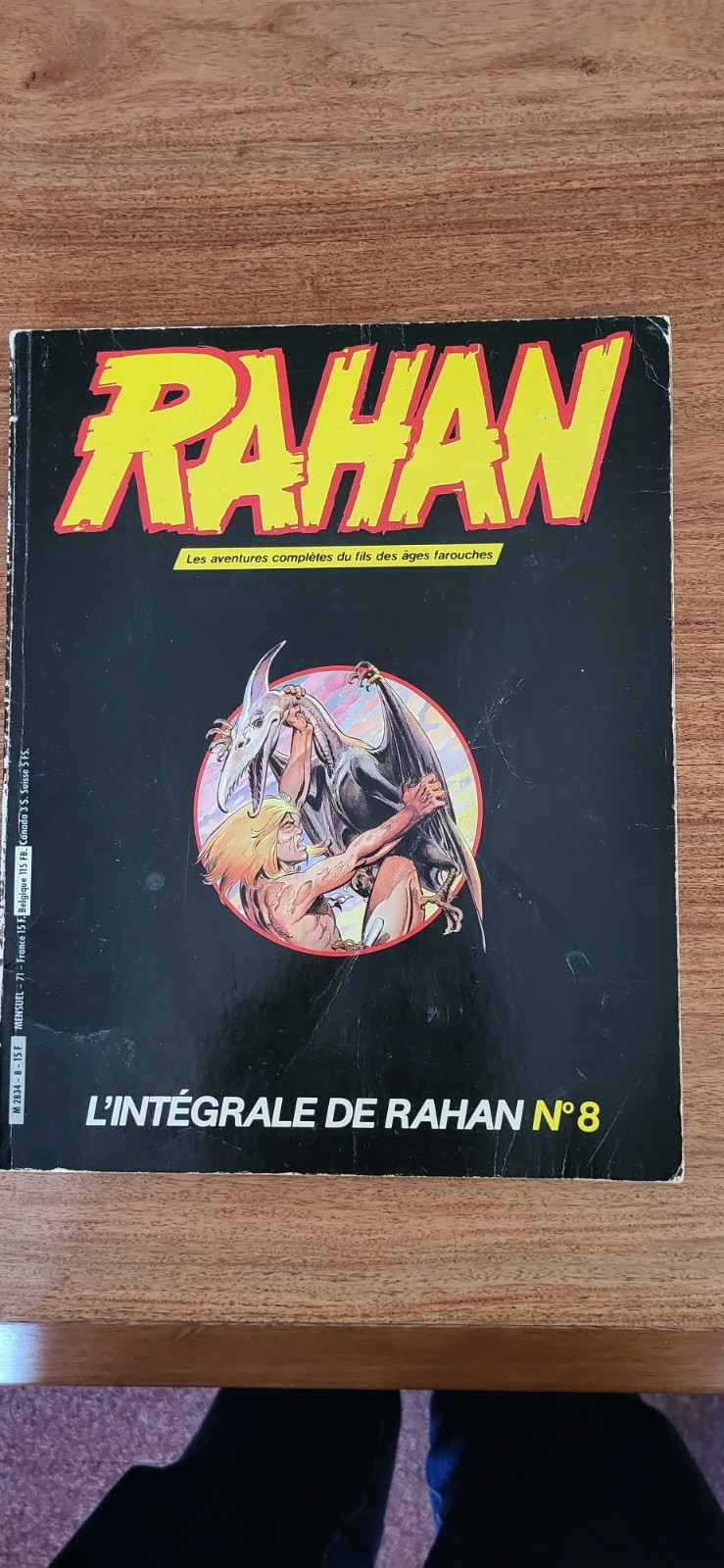 BD RAHAN - L'INTEGRALE DE RAHAN - ETAT CORRECT - DECHIRURES