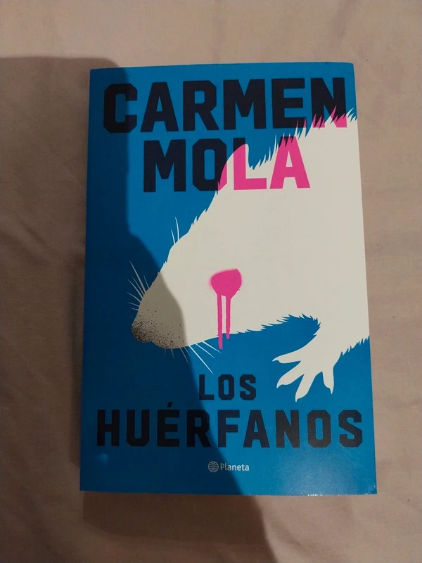 Los Huérfanos - Mola, Carmen