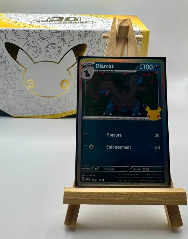 Carte Pokémon 30 ans Diamat
