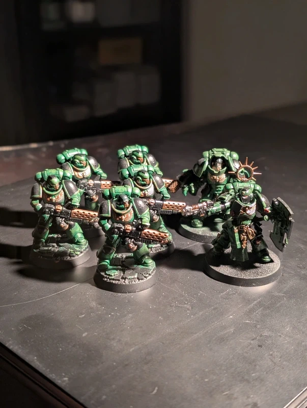 Lot de 7 Salamanders (5 infernus + 1 lieutenant + 1 Aggressor).