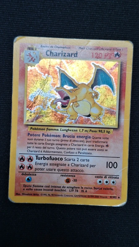 Carta Pokemon Charizard (BS 4) Set Base italiano