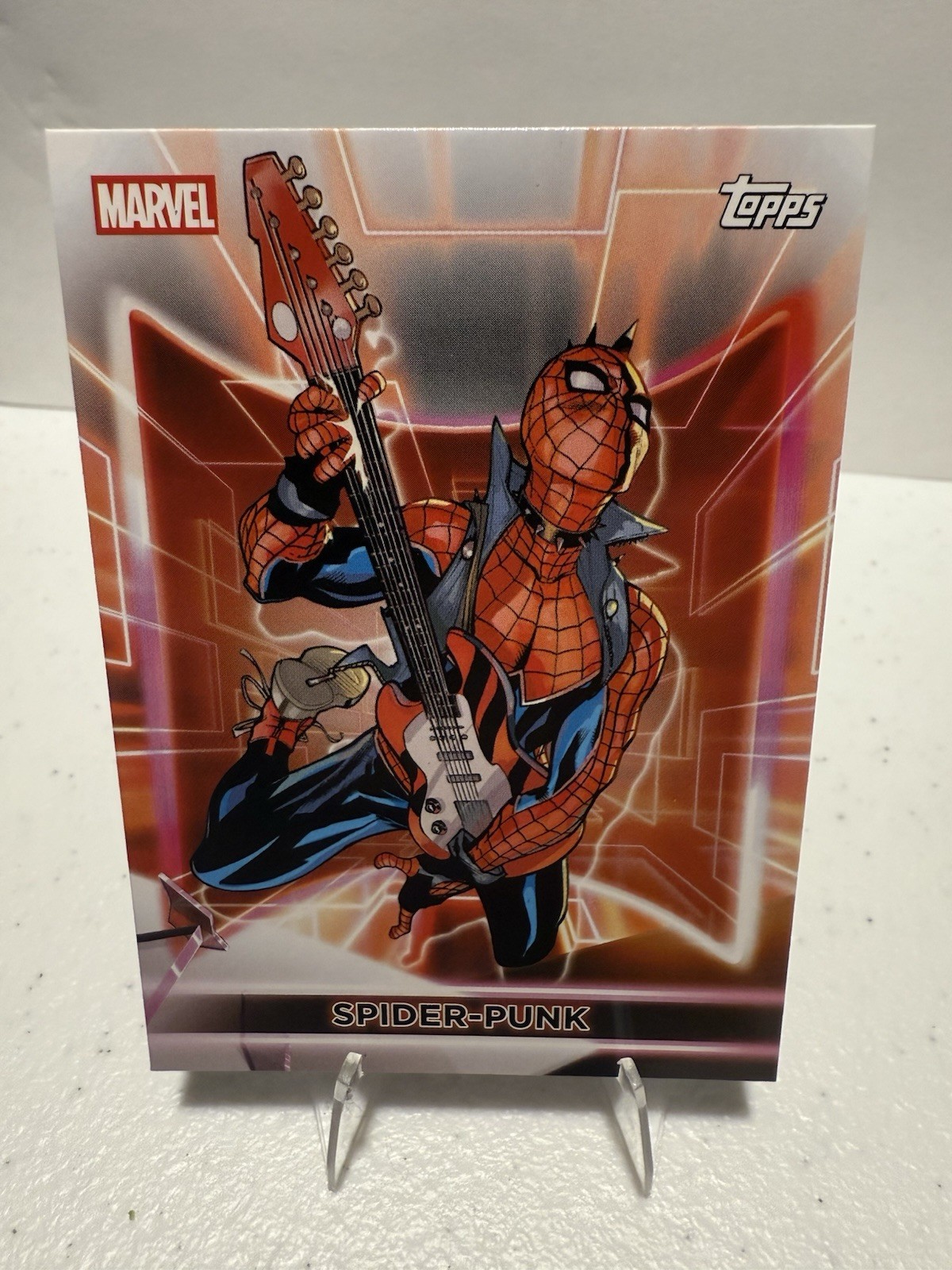 Spider Punk Base Topps Marvel Neon 2026 #151