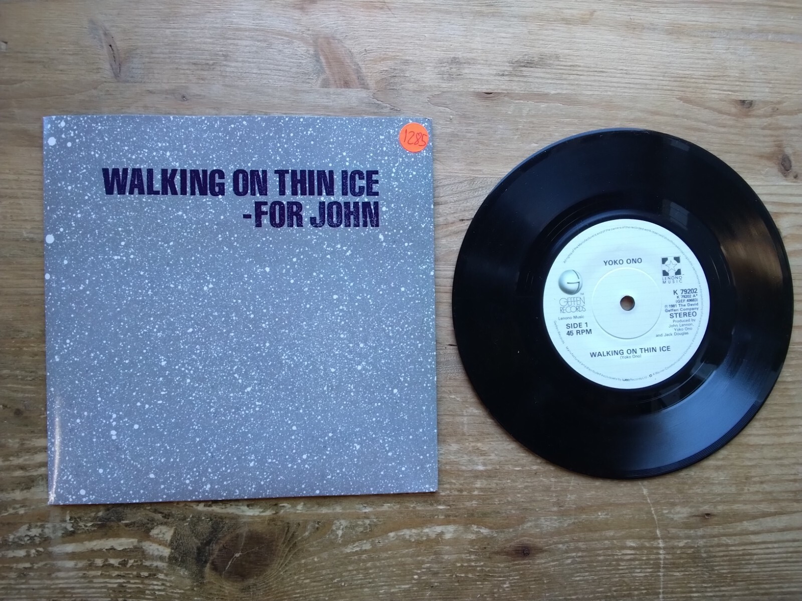 Yoko Ono Walking on Thin Ice / It Happened EX 7" Single Vinyl Record K79202