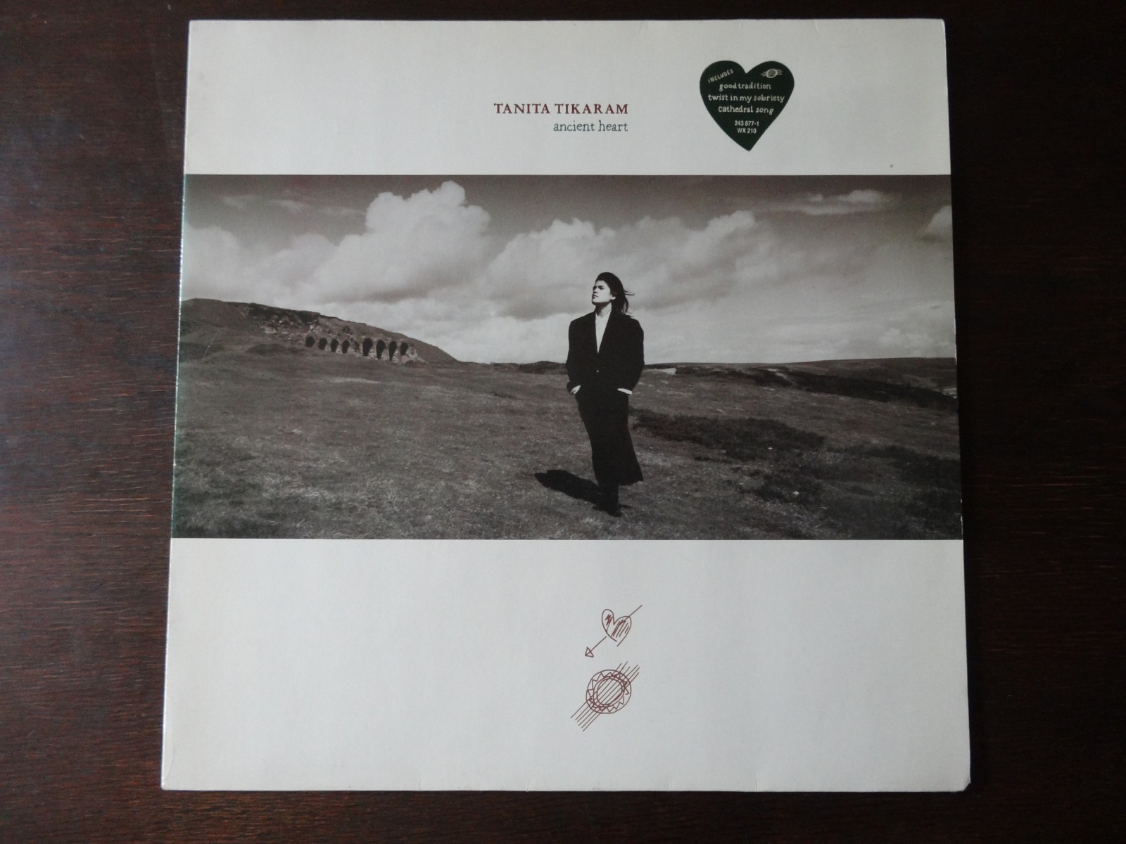 TANITA TIKARAM  ANCIENT HEART / LP VINYL NEUWERTIG
