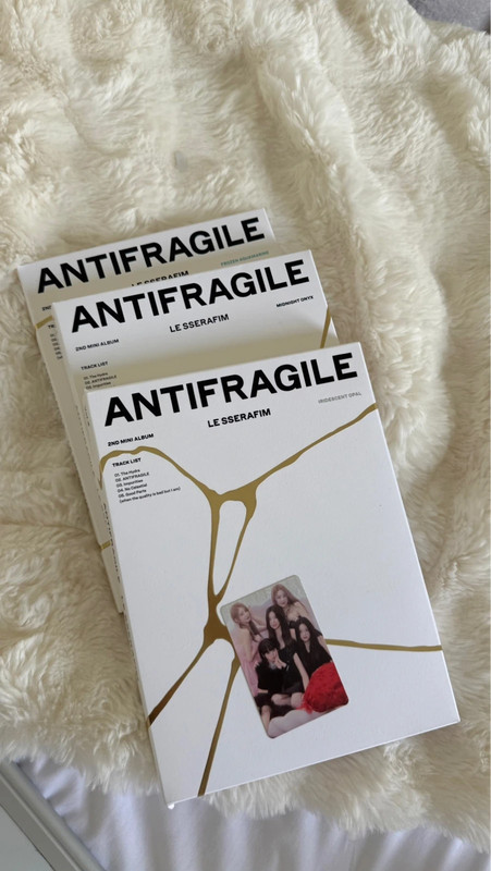 Set 3 version antifragile - le sserafim album