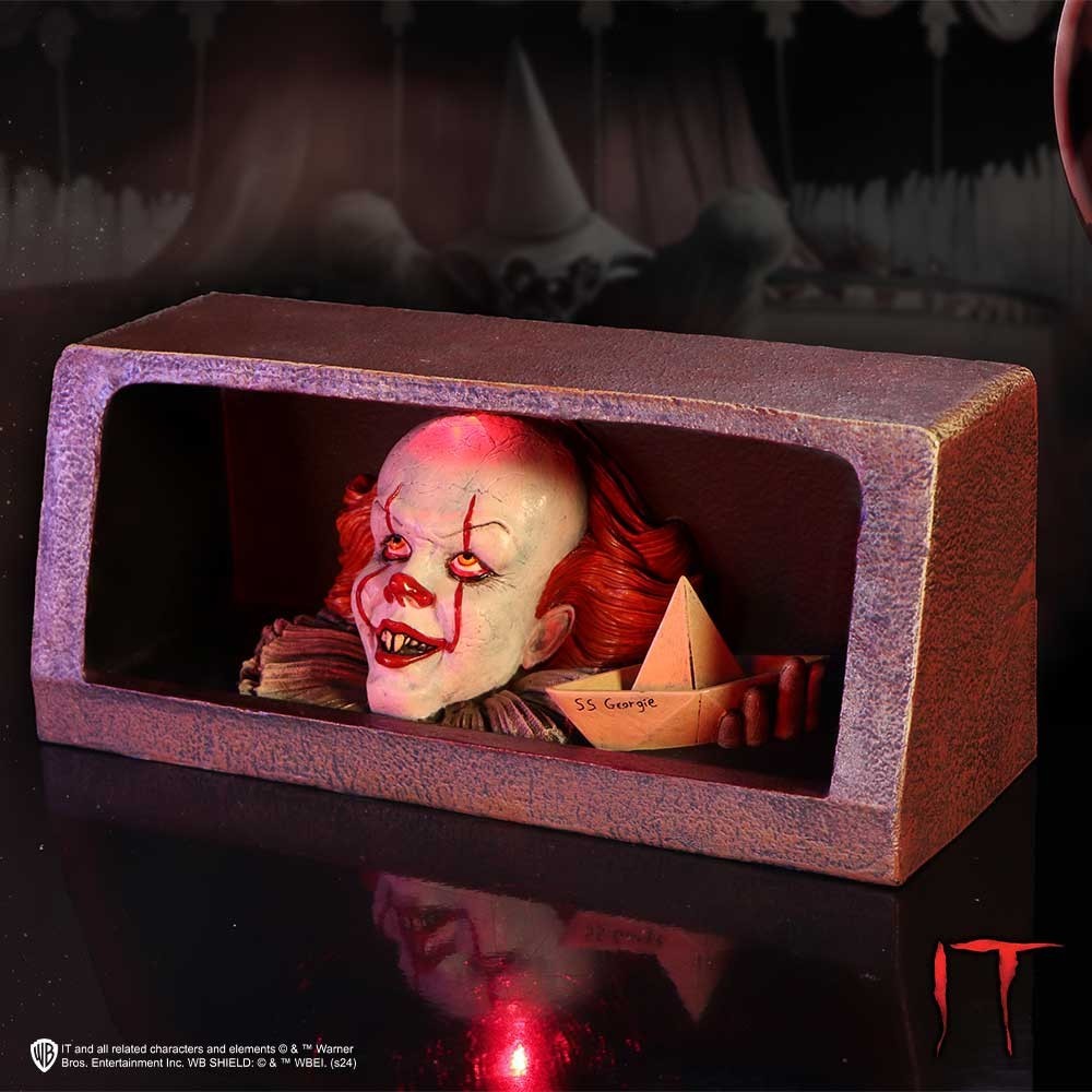 Statuina in resina illuminata con licenza ufficiale IT - Pennywise Drain - 20 cm