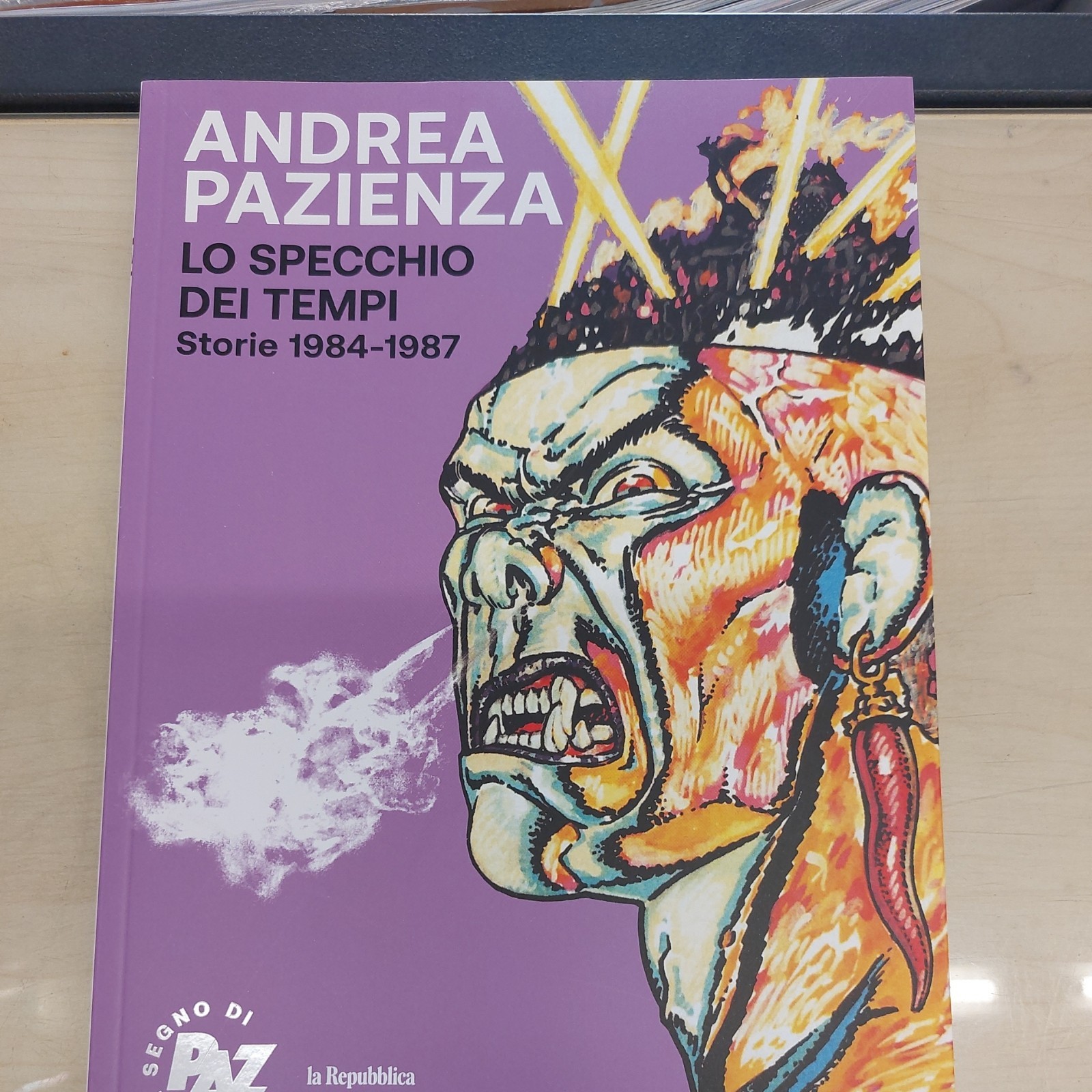 Nel Segno di Paz - Lo Specchio dei Tempi: Storie 1984-1987 . Uscita nr.9