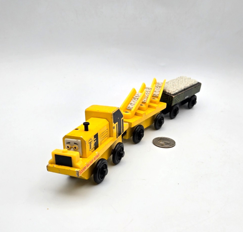 Thomas & Friends Wooden Railway Train Tank - Sodor Railway Repair Cars Set x3