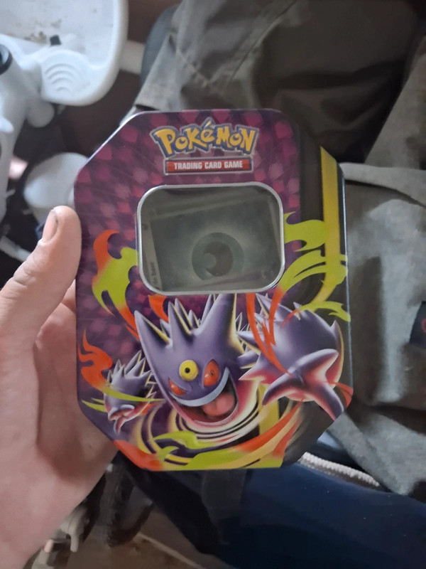 Lot de 2 boîte pokémon