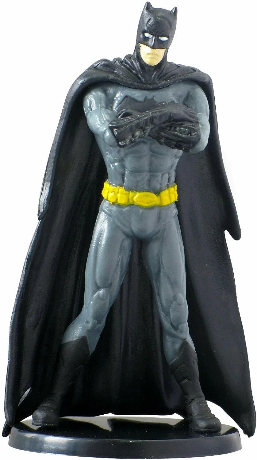 DC Comics Batman Crossed-Arms 2.75" Tall PVC Action Figure