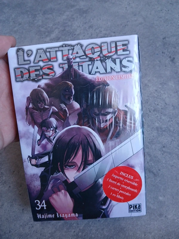 L'Attaque des Titans T34 Edition limitée - 諫山創