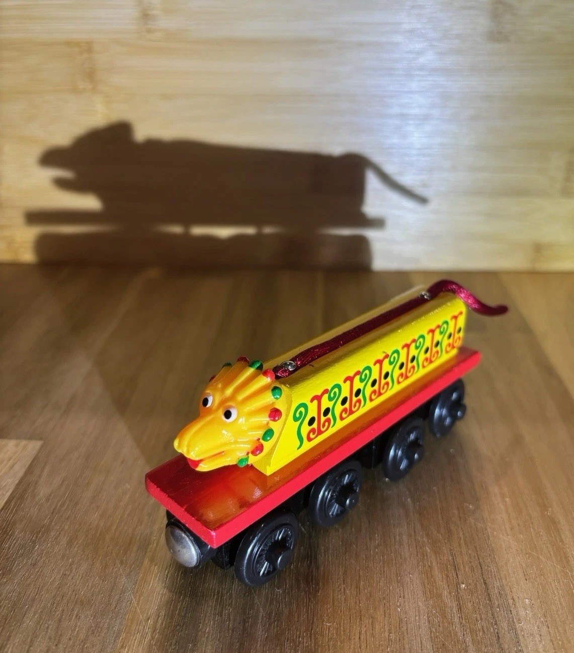 Thomas & Friends Wooden Railway Chinese Dragon Train Tank Engine 2001
