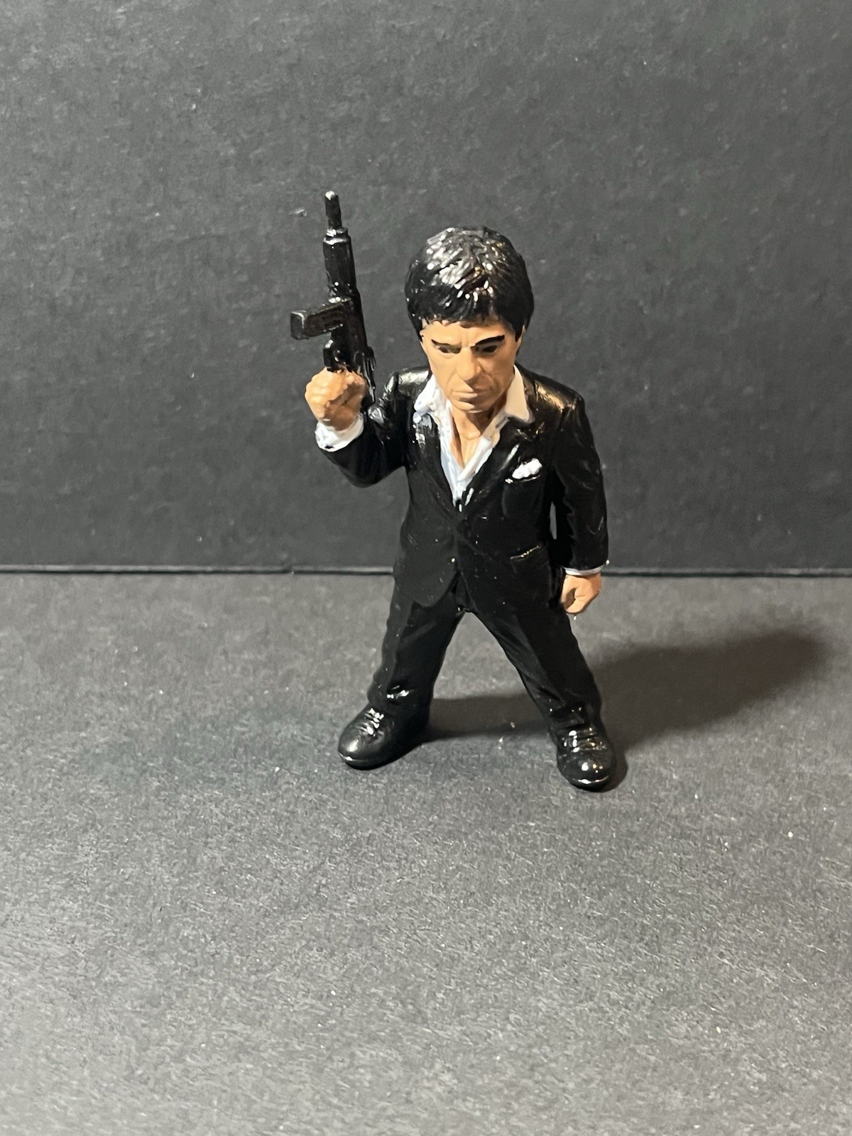 Scarface personalizzato Tony Montana 1:24