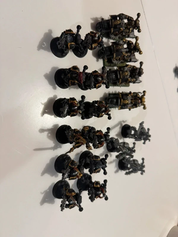 4 motos 12 légionnaires 3 berzerk de korn