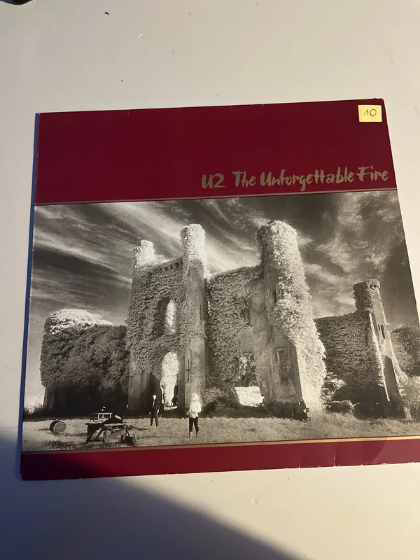 U2 - The Unforgettable Fire