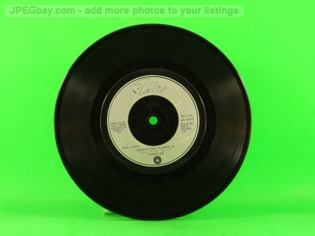MOBILES DROWNING IN BERLIN (PLAIN SLEEVE) (6) (137) 7" RIALTO