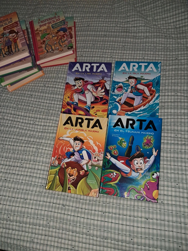 Lote 4 libros Arta.