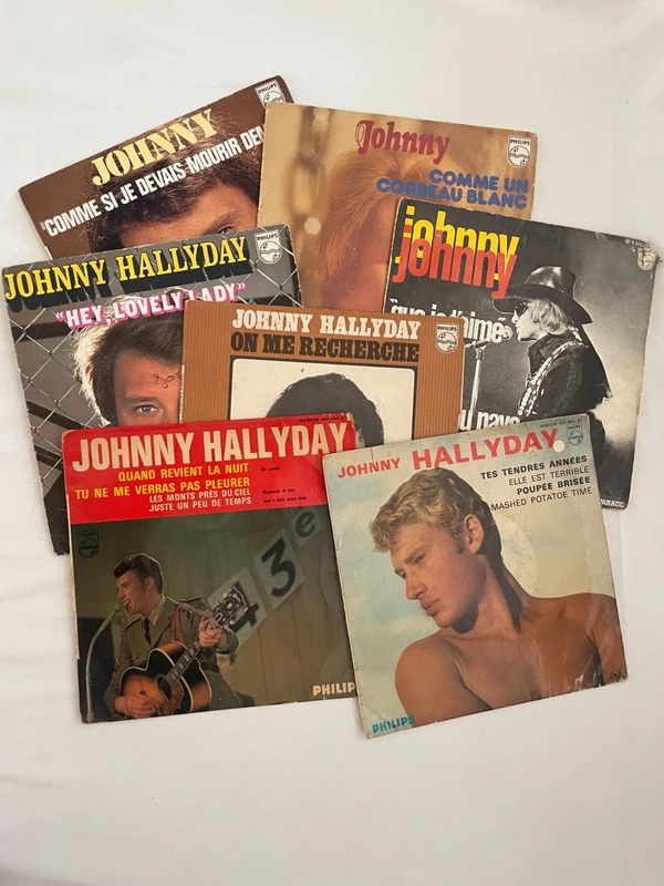 lot de 07 vinyles 45T LP 7" - Johnny Hallyday