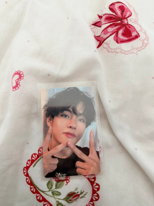 Bts ON:E blu-ray pc Tae