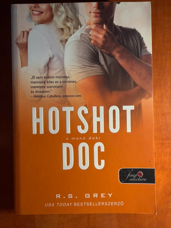 Hotahot doc - R.S. Grey