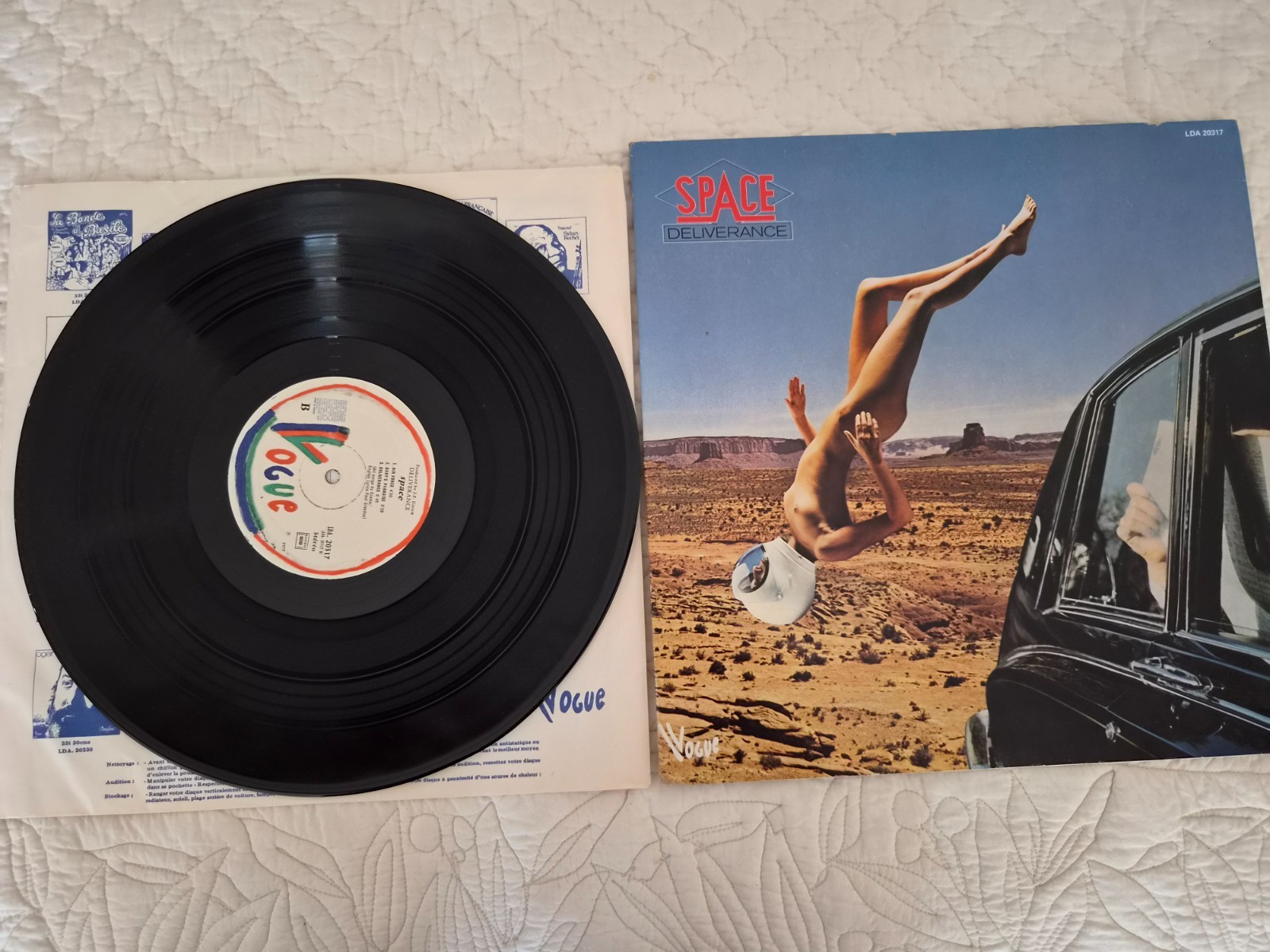 LP33T  Vinyle SPACE DELIVERANCE  1977 LDA 20317  VOGUE - bel état - propre