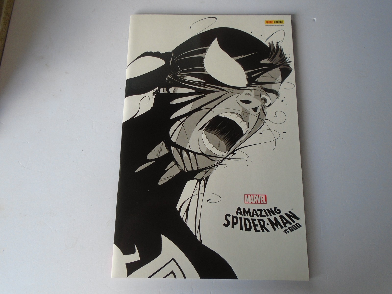 L'UOMO RAGNO 600 PANINI COMICS COVER D ,EDICOLA