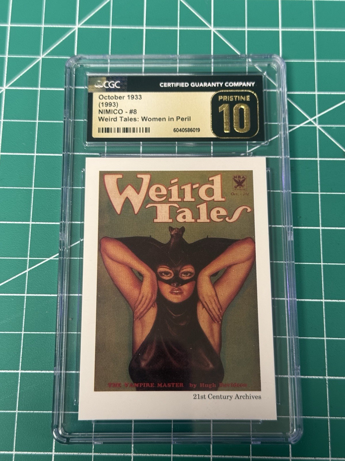 EBAY LIVE 1993 WEIRD TALES WOMEN IN PERIL #8 Batwoman CGC Pristine 10