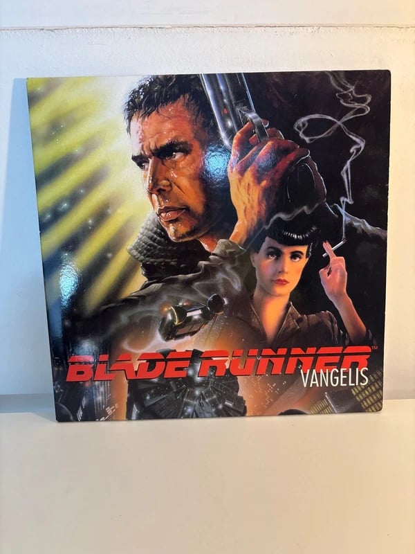 vinyle de la bande originale du film Blade Runner, composée par Vangelis sf