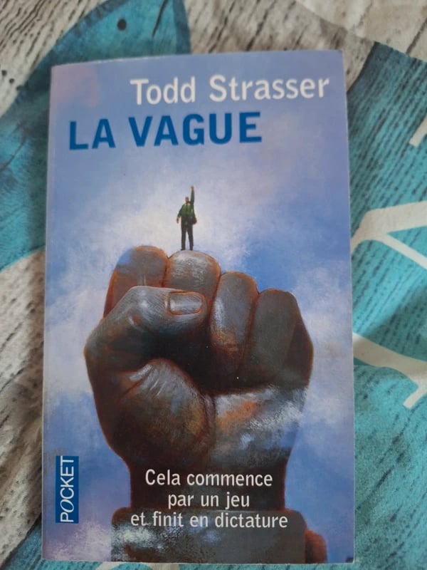 Vague  Todd Strasser