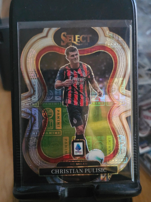 Christian Pulisic /61 AC Milan Panini Select Serie A 2025-26