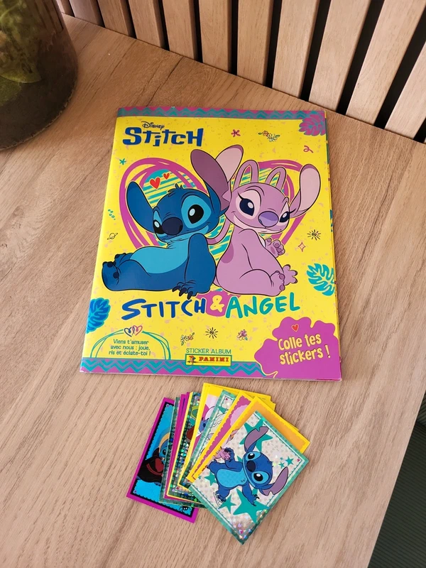Cahier stitch et angel autocollants à coller