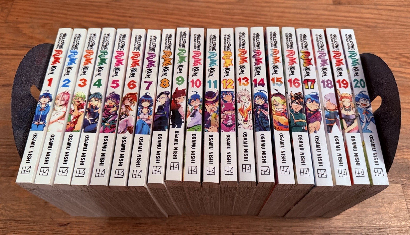 Welcome To Demon School Iruma-kun volume 1-20 manga inglese lotto set Kodansha