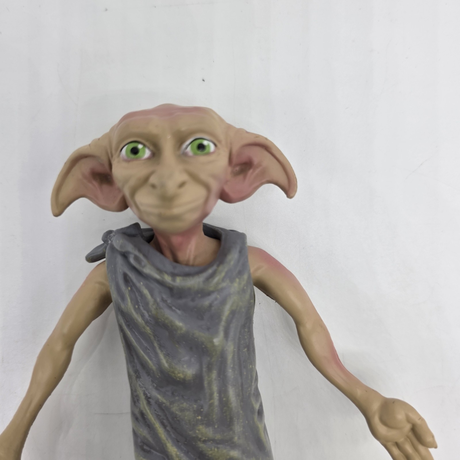 Dobby la Casa Elfo Harry Potter 6,5” Figura Pieghevole Poseable Warner Bros