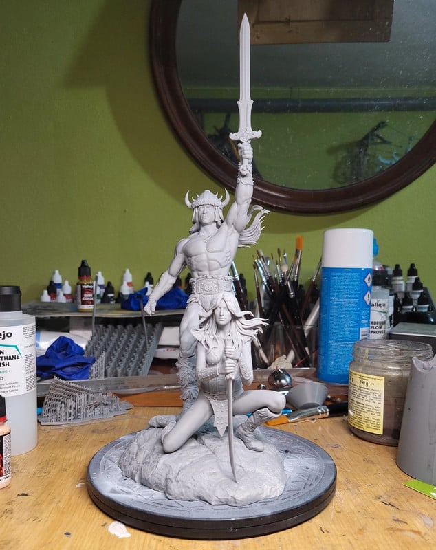 Conan y Valeria – Kit Impreso en Resina 1/9