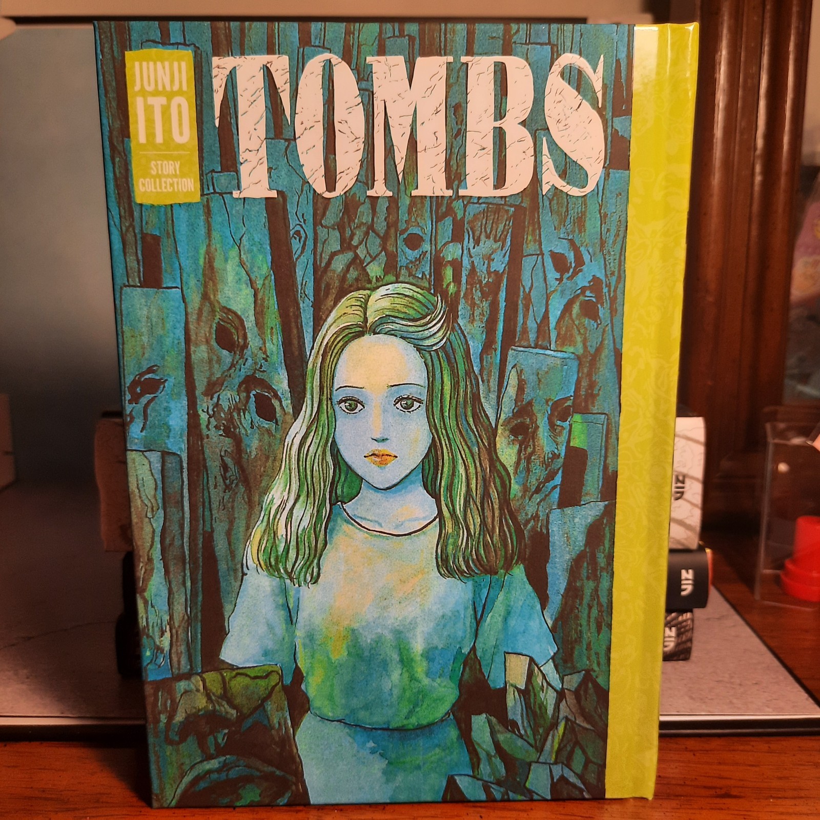 📚 Tombs by Junji Ito Horror Manga Ufficiale Inglese Viz Media 9781974736041