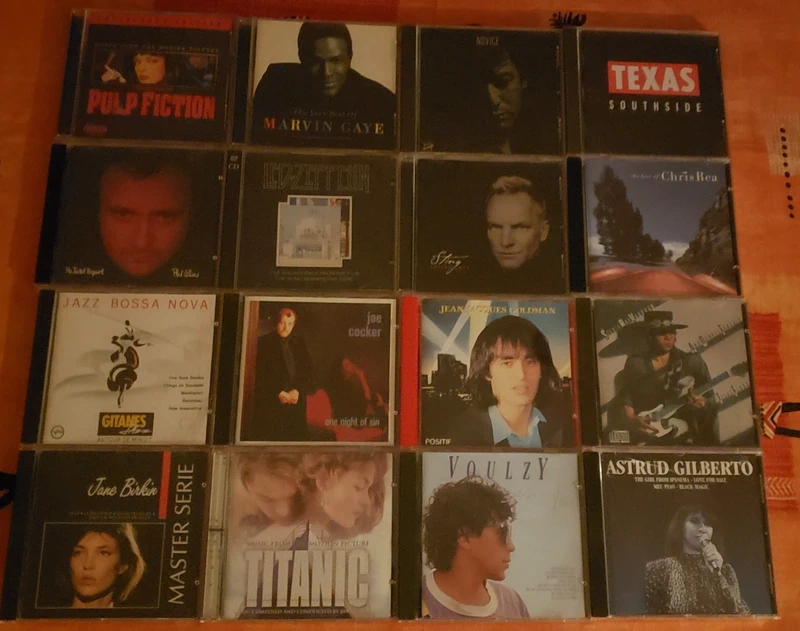 Lot de 16 CD 17 discs
