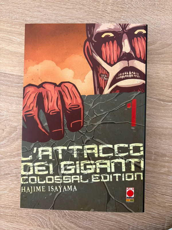 L'Attacco dei Giganti - Colossal Edition 1