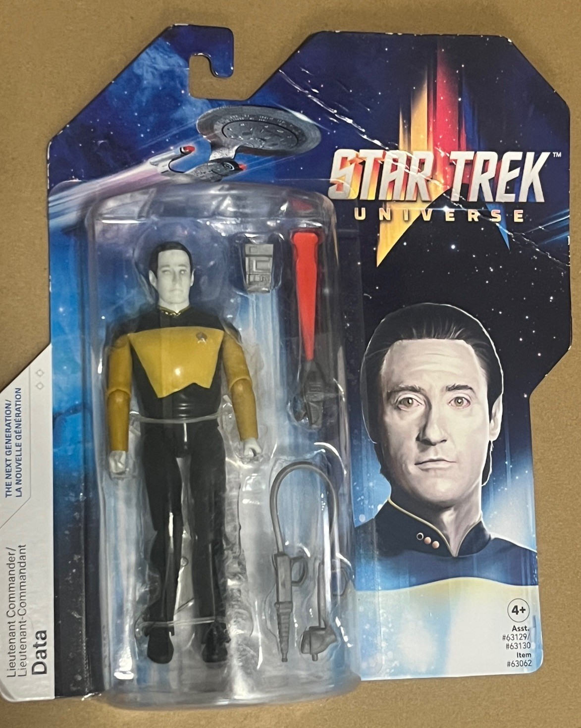 Lt Cmdr DATA - STAR TREK Figure - Universe series 2022 Playmates, New In Box!
