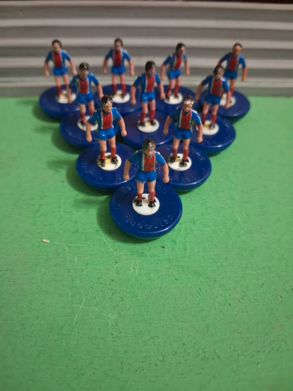 Subbuteo Psg paris saibt germain senza box e senza portiere