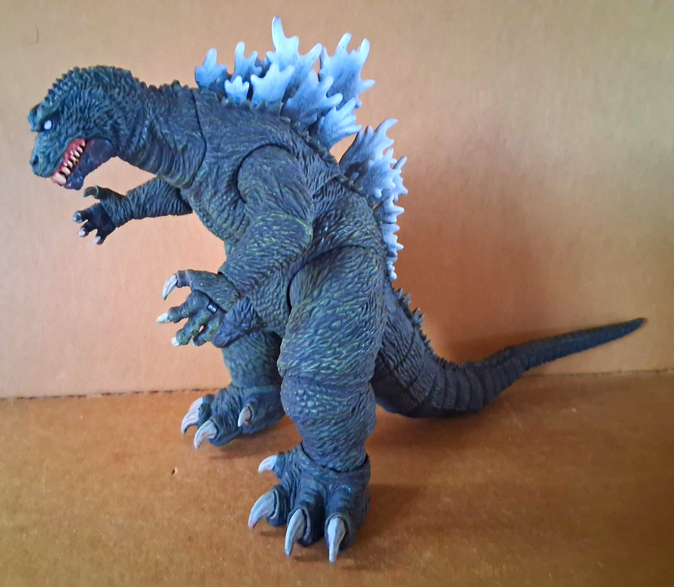 2016 Neca Toho Co. Articulated Godzilla Action Figure 12" Long 6" Tall