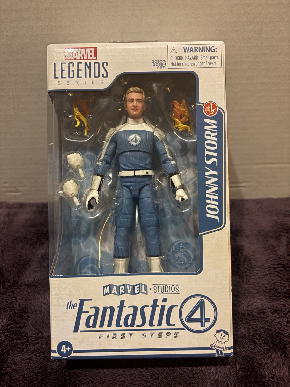 Marvel Legends Series Fantastici Quattro Primi Passi Johnny Storm con Effetti Fiamma