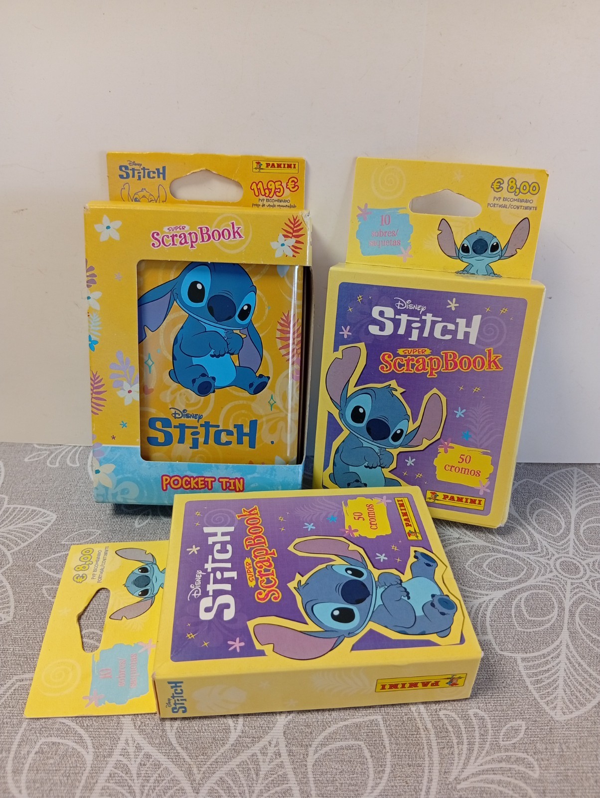 30 SOBRES CROMOS STITCH PANINI POCKET  TIN SIN ABRIR (5)-CAJA METALICA NUEVOS-