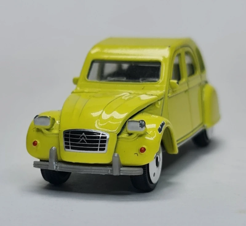 Majorette Citroën 2CV 1/64