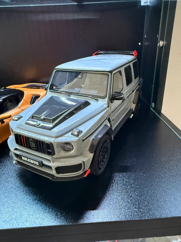 Brabus G900 Rocket 1/18 GT Spirit